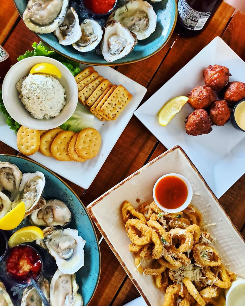 The Best Happy Hour Hangouts in Key West 1