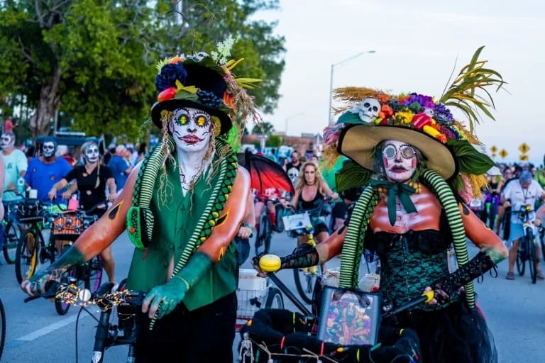 day of the dead parade