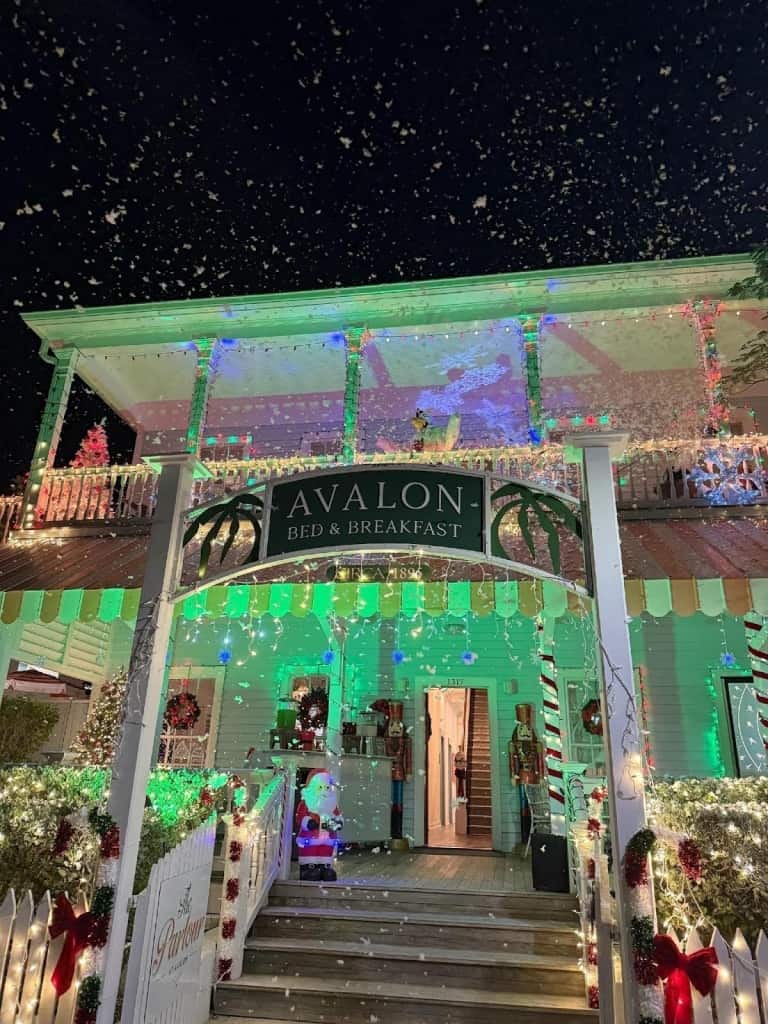 Avalon exterior holiday decorations