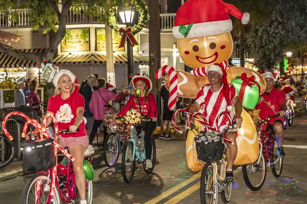 Christmas themed Bike race