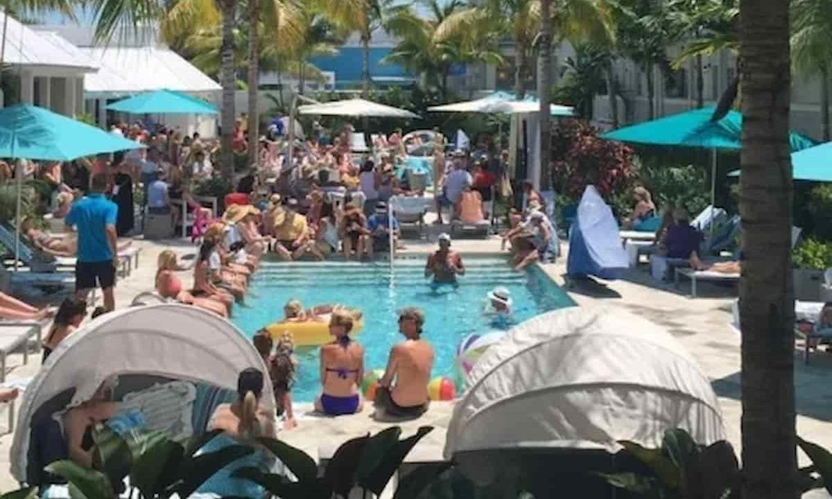 pool party 