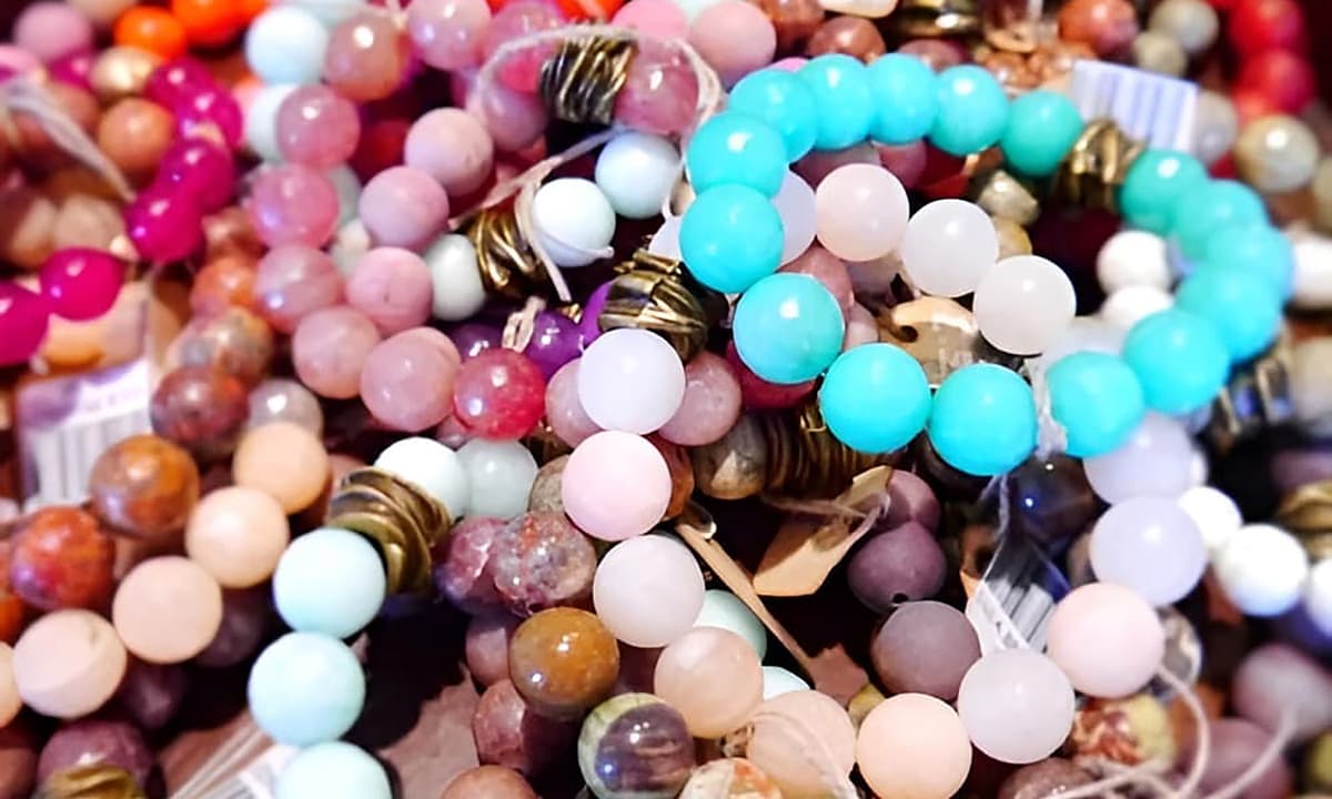 Various pieces of jewelry