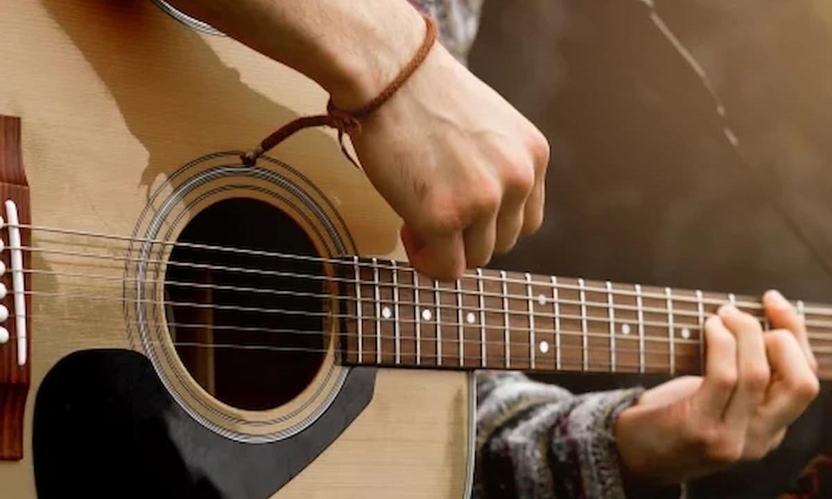 guy playing guitar
