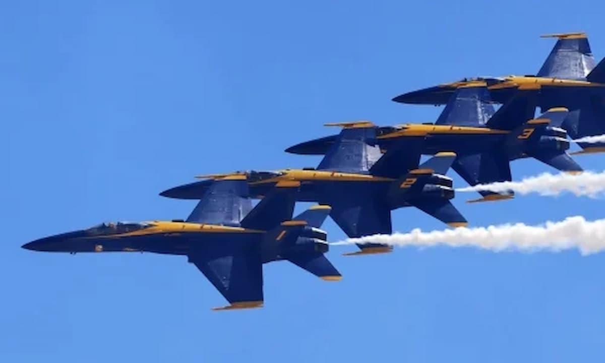Blue Angel jets flying together